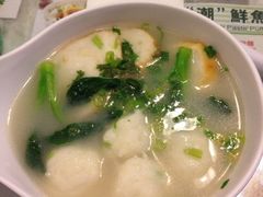 潮州墨鱼丸-翠华餐厅