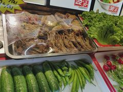 -快乐老家三鲜饺子东北菜(南六中路店)