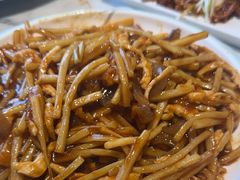 -大胡同天津菜·海肠捞饭·津门皮皮虾锅贴一绝(西姜井店)