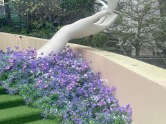 -中航城君尚购物中心