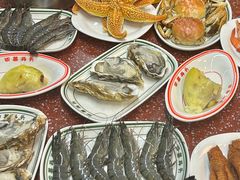 -四囍码头海鲜烧烤自助火锅(外滩南京东路悦荟广场店)