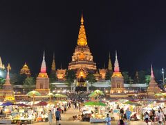 -东南亚风情赶摆街夜市