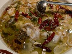 -鱼亨小鲜酸菜鱼(大信店)