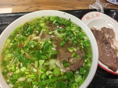 -陇上全荟兰州传统牛肉面(延吉路店)