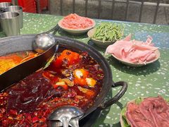 -五里关火锅(上海鑫耀·光环Live店)