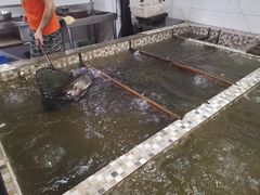 -陈大锅·岳阳鱼馆·地道岳阳菜(美食街店)