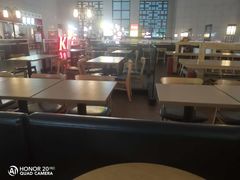大堂-老乡鸡(合肥高铁南站店)