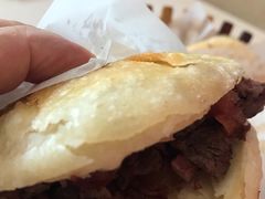-闫家驴肉老店(华电一校店)