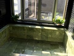 室内泡池-大连步云山老汤度假山庄