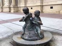 -皮拉尔圣母圣殿主教座堂
