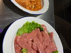 小香肠-马路牙子地桌烤肉(工体店)