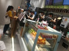 -CoCo都可(湖滨银泰店B区店)