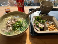 -亮亮拉面(师范路店)