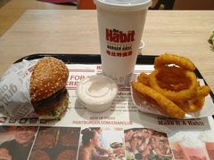 -The Habit Burger Grill 哈比特汉堡(爱琴海店)
