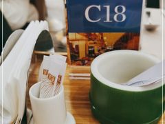 -东方红海鲜百汇(国际大厦店)