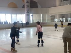 -冠军冰场CHAMPION RINK(百联又一城店)