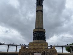 -人民防洪胜利纪念塔