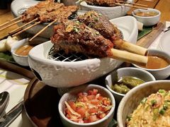 -三亚艾迪逊酒店·海滩烧烤 BARBACOA·现场乐队·浪漫晚餐·烧烤海鲜