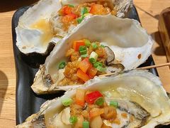 蒜汁烤生蚝-聚点串吧·北京烧烤(赵登禹路店)