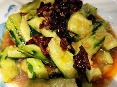 醋椒浸黄瓜-漫渡庄绿岛花园•隐世庭园菜(滨湖店)