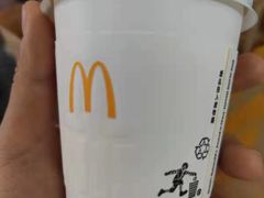 -麦当劳(中二横路店)