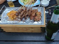 -烤满分·东北烧烤(首经贸店)