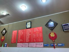 -上海特色小笼店(铁岭路90弄小区店)