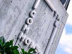 -ROAST coffee & eatery