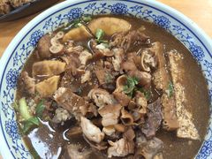 卤煮火烧-门框胡同百年卤煮(鸟巢店)