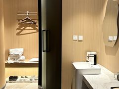 -幸栖洞穴设计酒店(成都春熙路店)