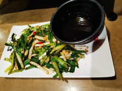 -何师烧烤·香辣蟹·川菜·30年老品牌(太古里旗舰店)