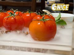 番茄脆菇沙拉-小大董·烤鸭(五棵松店)