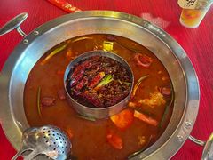 -谭鸭血老火锅(万象九宜城店)