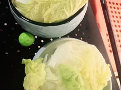 -洪氏嗨捞·广东猪肚鸡·椰子鸡火锅(西咸万象城店)