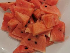 -乌兰湖畔草坪轻奢营地