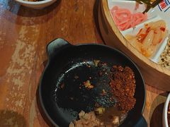 -怪噜范·老贵阳街头名小吃(鸿通城店)