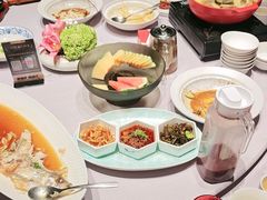 -千百味红餐厅·江西菜(绿地双子塔店)