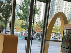 -麦当劳(北苑秋实路店)