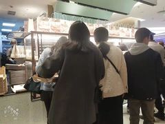 -奈雪的茶(亨特国际广场店)