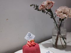 女皇-LE SAPHIR 莎菲尔菓子(和兴店)