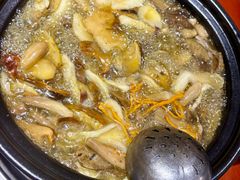 -菌之家·专业纯野生菌火锅·特色炒菌