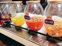 -芝小官毛肚火锅海鲜自助(苏州吴江区万宝店)