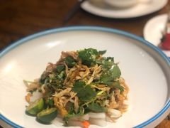 盐焗柠檬手撕鸡-HOME餐厅粤菜 融合菜