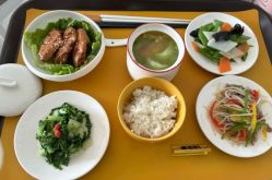 -月之旅·尊 高端月子会所(科馨别墅一店)