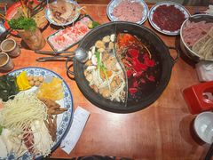 -周小明火锅(黑金冠社区店)