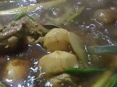 芋儿鸡-石灰市毛记烧鸡公(解放碑店)