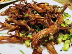 -超越海鲜屋(飞龙物业店)