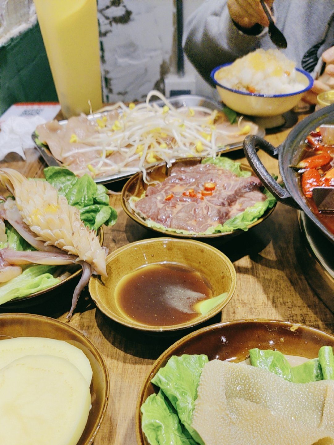 日食记 一上锅就闻到了火锅香味.锅底好