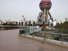 -陆家嘴空中步行连廊