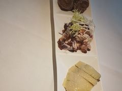 杂粮核桃色拉-苏浙汇(南京西路店)